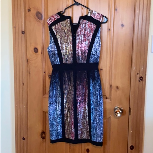 Bcbg dress - great for work or going out - Picture 4 of 5